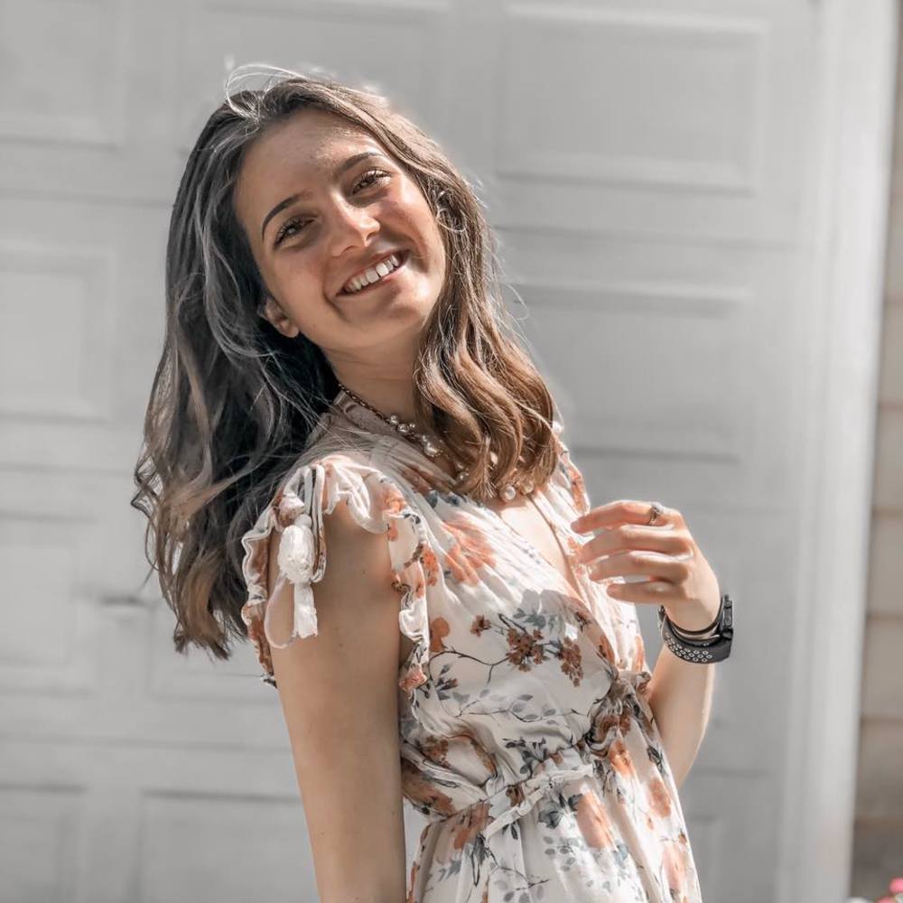 Meet your Posher, Sierra